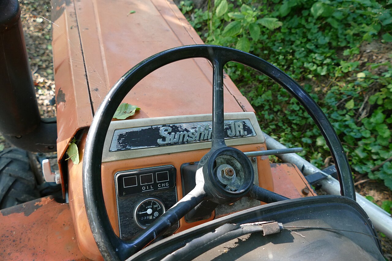 Kubota M954K